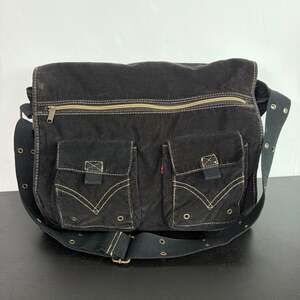 Y2K Levi's Black Corduroy Double Pocket Flap Messenger Bag Adjustable Crossbody